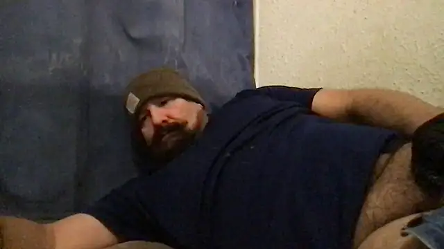 Snapshot of madmaxmiami chatting on 4, 12, 2025 madmaxmiami online show from 4, 12, 2025