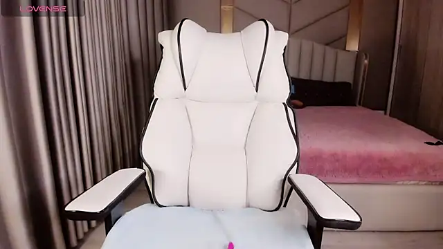 Girl  Funny online show from 5, 1, 2026