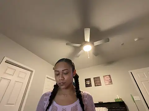 Snapshot of RylHoneyy chatting on 11, 1, 2026 RylHoneyy online show from 11, 1, 2026