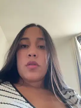WHAAATTTTTTTTTT online show from 3, 7, 2026