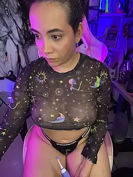 Snapshot of Emma_Wish chatting on 20, 10, 2025 Emma Wish online show from 20, 10, 2025