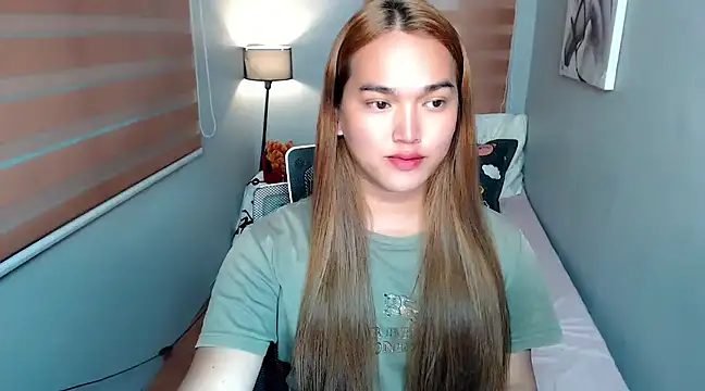 MoaningKylie online show from 13, 12, 2024