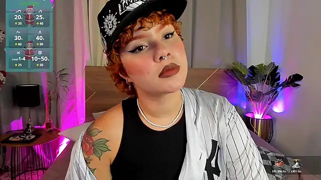 Amy art online show from 22, 11, 2025