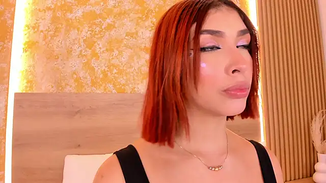 Alana 2916  online show from 25, 10, 2025