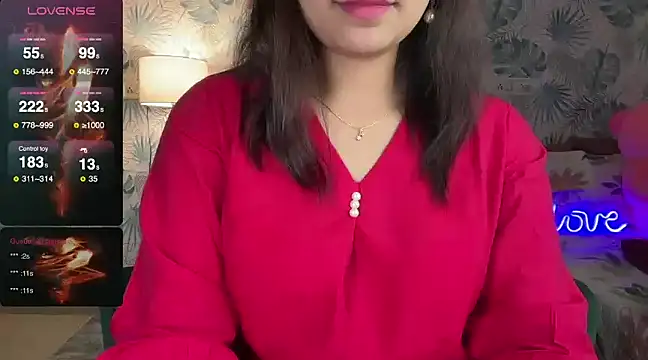 Sizzling  ZAARA online show from 10, 1, 2025