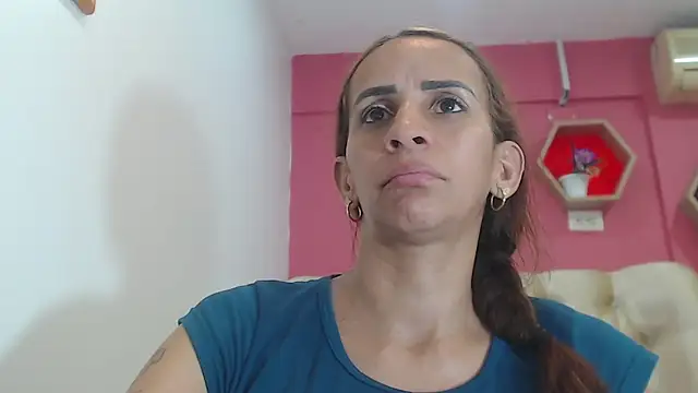 Amber Moore online show from 24, 11, 2025