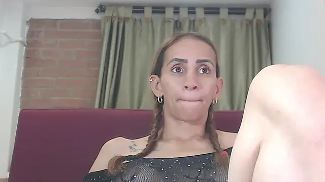 Amber Moore online show from 22, 7, 2026