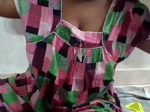 Snapshot of yoursnandu01 chatting on 15, 7, 2026 yoursnandu01 online show from 15, 7, 2026