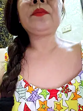 Snapshot of Hienbuithu chatting on 25, 9, 2025 Hienbuithu online show from 25, 9, 2025