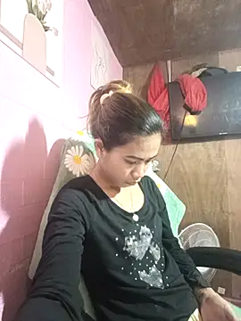 Cutie body11 online show from 12, 11, 2025