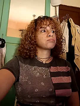 EmmaMelissa0521 online show from 16, 9, 2025