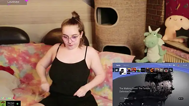 Snapshot of GamerGirl_Eve chatting on 13, 3, 2026 GamerGirl Eve online show from 13, 3, 2026