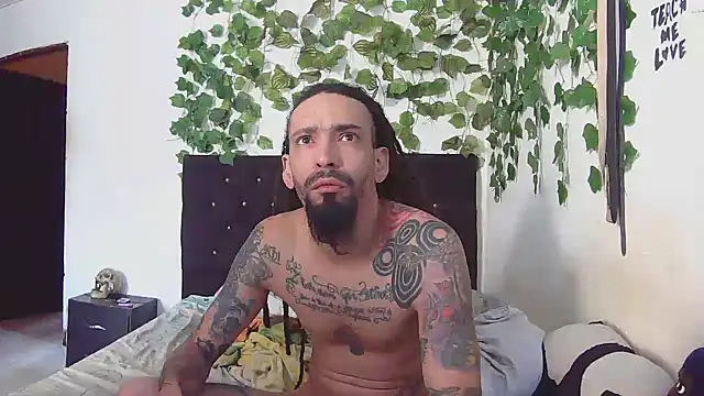 Snapshot of caribbeanlover1 chatting on 1, 3, 2026 caribbeanlover1 online show from 1, 3, 2026