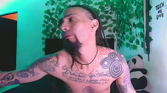 Snapshot of caribbeanlover1 chatting on 2, 3, 2026 caribbeanlover1 online show from 2, 3, 2026