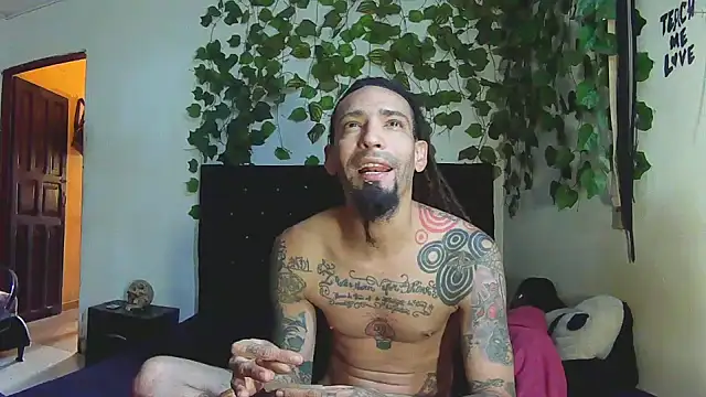 Snapshot of caribbeanlover1 chatting on 25, 3, 2026 caribbeanlover1 online show from 25, 3, 2026