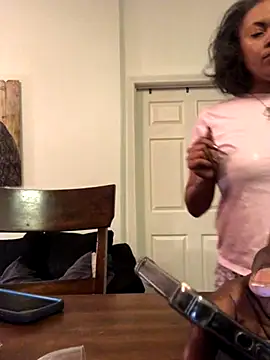 realninafame online show from 4, 10, 2025