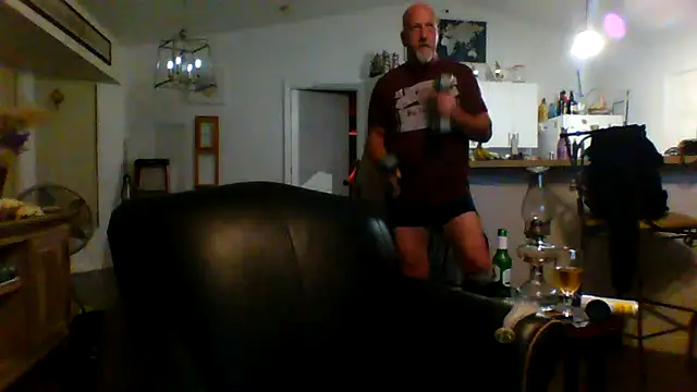 Snapshot of Yankeedave420 chatting on 3, 12, 2024 Yankeedave420 online show from 3, 12, 2024