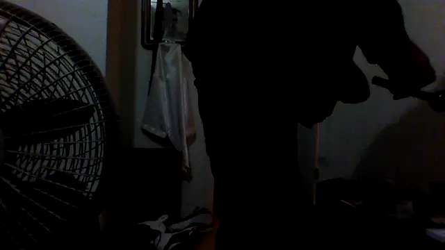 Snapshot of Yankeedave420 chatting on 23, 1, 2025 Yankeedave420 online show from 23, 1, 2025