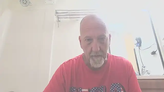 Snapshot of Yankeedave420 chatting on 25, 7, 2026 Yankeedave420 online show from 25, 7, 2026
