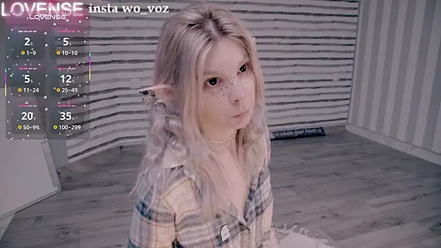 Careful i bite online show from 25, 3, 2026