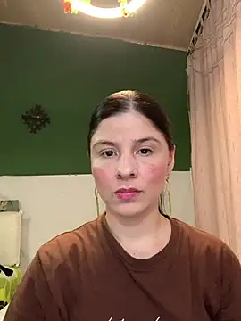 Snapshot of Estefani_32 chatting on 11, 2, 2026 Estefani 32 online show from 11, 2, 2026