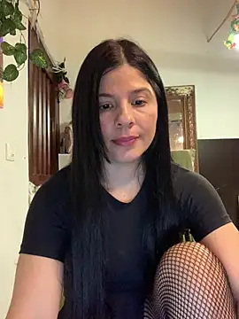 Snapshot of Estefani_32 chatting on 17, 2, 2026 Estefani 32 online show from 17, 2, 2026