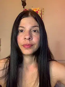 Snapshot of Estefani_32 chatting on 25, 3, 2026 Estefani 32 online show from 25, 3, 2026