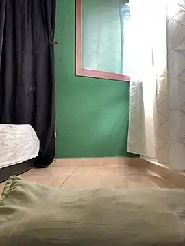 Snapshot of Estefani_32 chatting on 15, 5, 2026 Estefani 32 online show from 15, 5, 2026