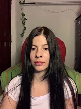 Snapshot of Estefani_32 chatting on 19, 6, 2026 Estefani 32 online show from 19, 6, 2026