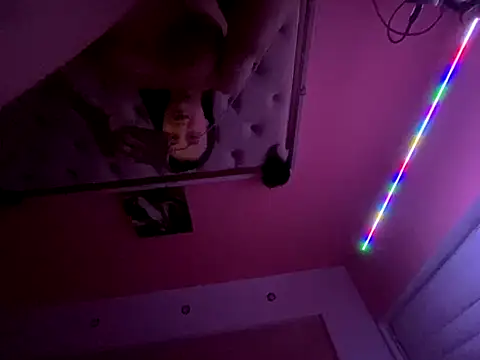 Flossy Vettie online show from 21, 9, 2025