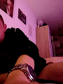 bigdicksperm83 online show from 11, 3, 2026