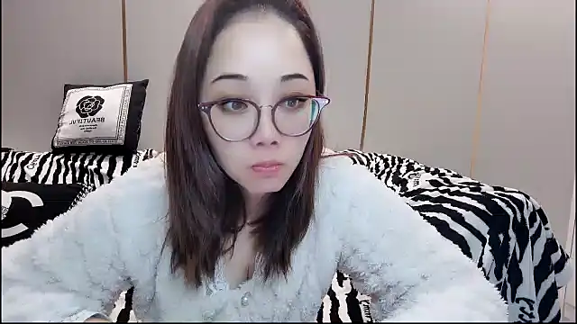 Giuliam online show from 4, 1, 2025