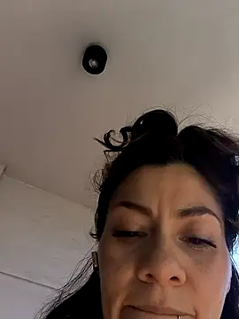 Snapshot of SamyJones9 chatting on 3, 10, 2025 SamyJones9 online show from 3, 10, 2025