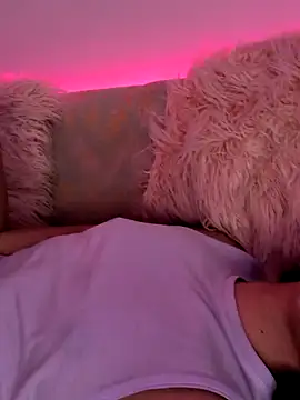 Snapshot of SamyJones9 chatting on 5, 10, 2025 SamyJones9 online show from 5, 10, 2025