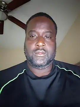 Snapshot of biggreen850 chatting on 24, 7, 2026 biggreen850 online show from 24, 7, 2026
