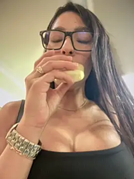 DulceLenns online show from 21, 2, 2025