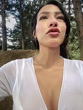 DulceLenns online show from 9, 11, 2025