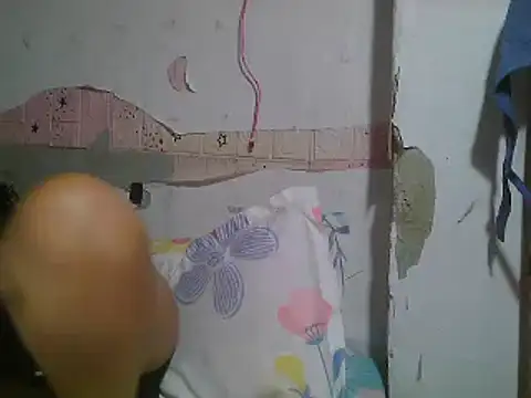 Snapshot of Creamsweetpussy28 chatting on 23, 9, 2025 Creamsweetpussy28 online show from 23, 9, 2025