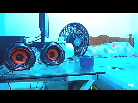 Snapshot of cositarrica_xxx chatting on 17, 3, 2025 cositarrica xxx online show from 17, 3, 2025