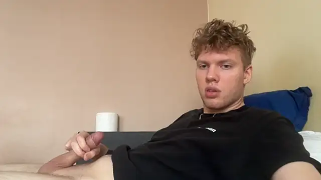 sexybooii6968 online show from 18, 11, 2025