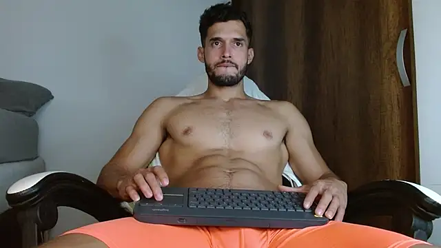 Noah jhonsonn online show from 10, 1, 2025