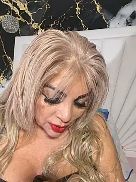 scarlett sexx69 online show from 25, 5, 2026