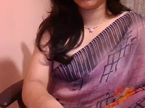 Snapshot of Pinky_4 chatting on 6, 1, 2025 Pinky 4 online show from 6, 1, 2025