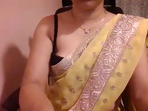 Snapshot of Pinky_4 chatting on 19, 2, 2025 Pinky 4 online show from 19, 2, 2025