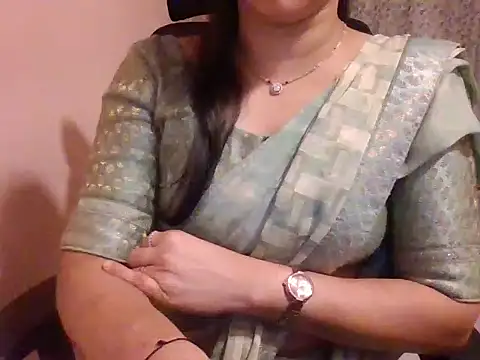 Snapshot of Pinky_4 chatting on 8, 3, 2025 Pinky 4 online show from 8, 3, 2025