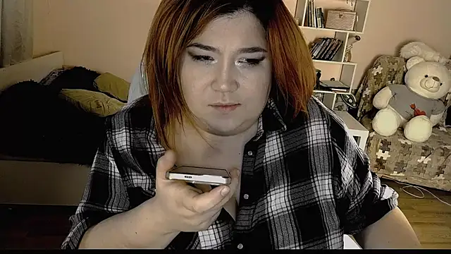 Vi-Vixen online show from 12, 12, 2024