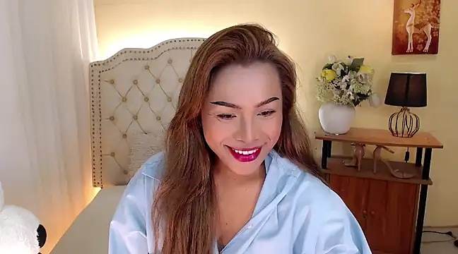 DreamLADYBOY online show from 6, 1, 2025