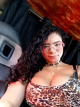 Simone Miller online show from 31, 12, 2024