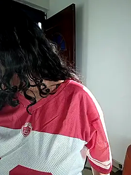 Snapshot of Simone_Miller chatting on 13, 3, 2026 Simone Miller online show from 13, 3, 2026