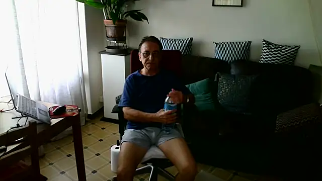 HETEREOMAN online show from 28, 9, 2025